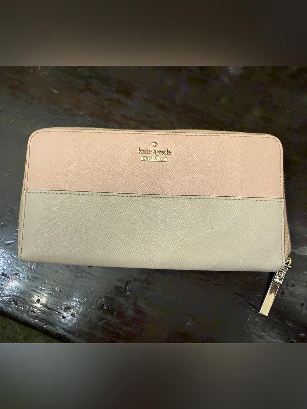 kate spade Two-Tone Blush Pink & Cream Zip Around Wallet